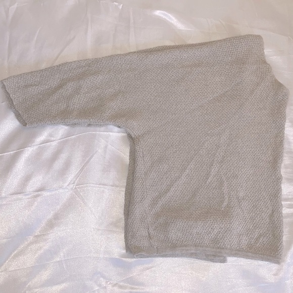 Brandy Melville Caroline Cardigan - Picture 4 of 6